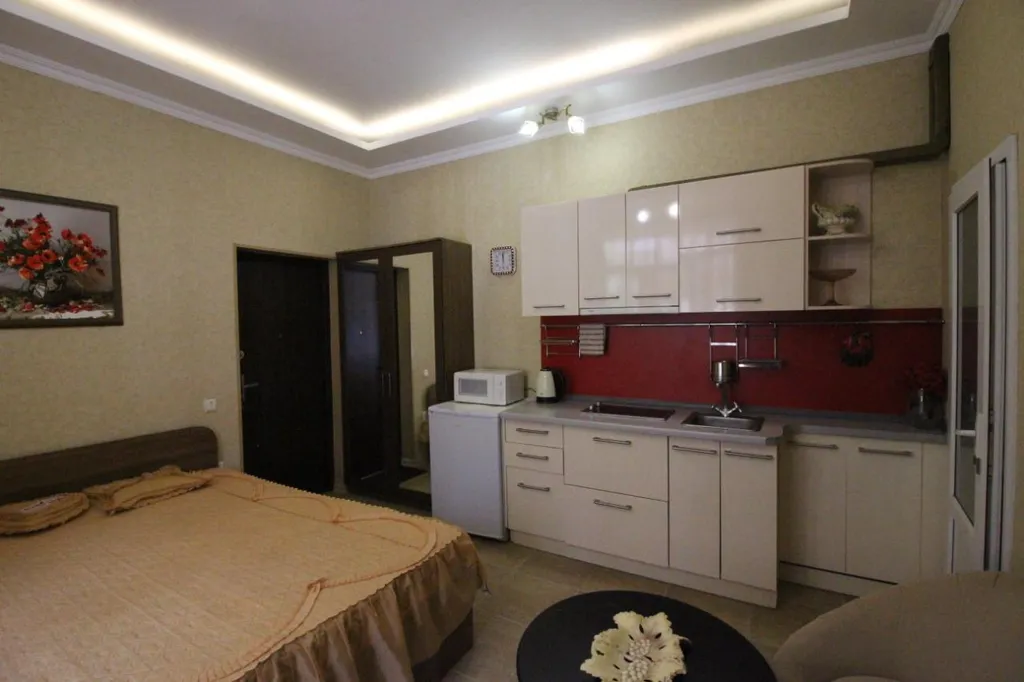 1-комнатная Квартира — аренда посуточно в Ялта