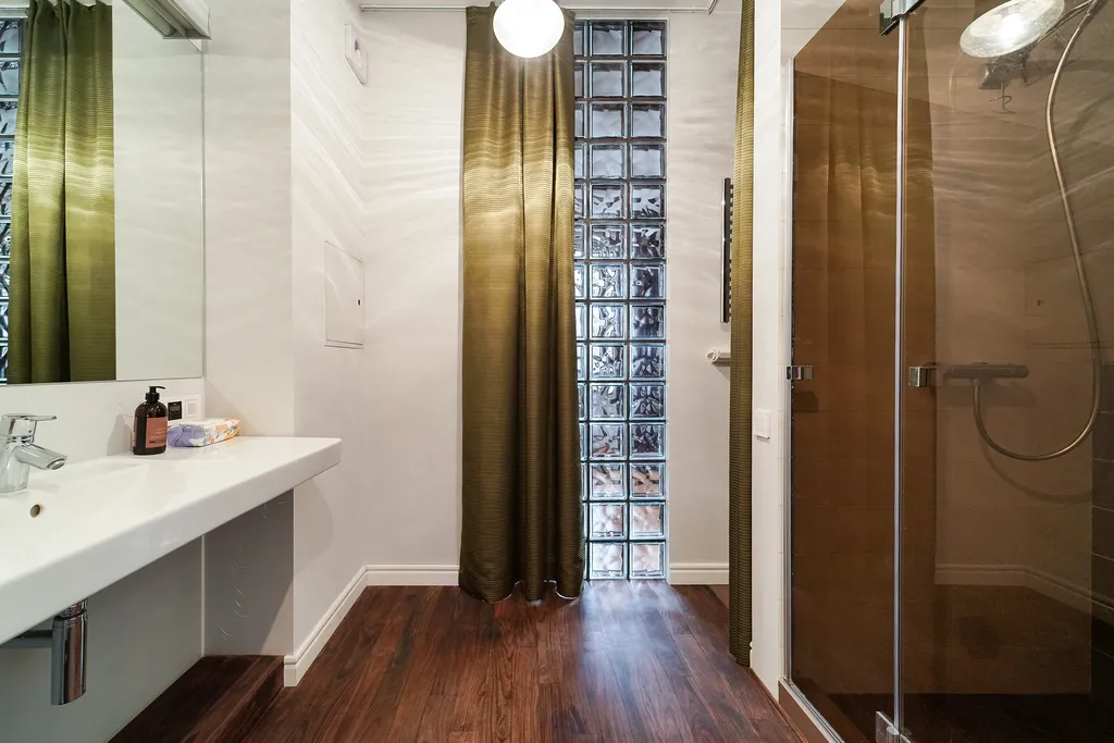 Квартира в центре Минск LuxHouse (2+2)