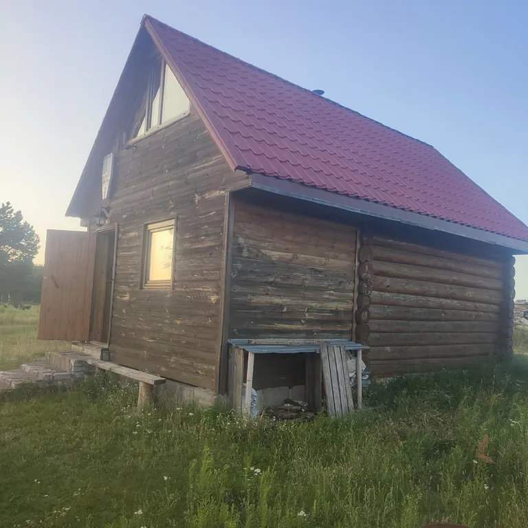 Дом с баней на озере