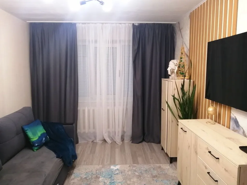 Квартира с отличной локацией — аренда посуточно в Кировск