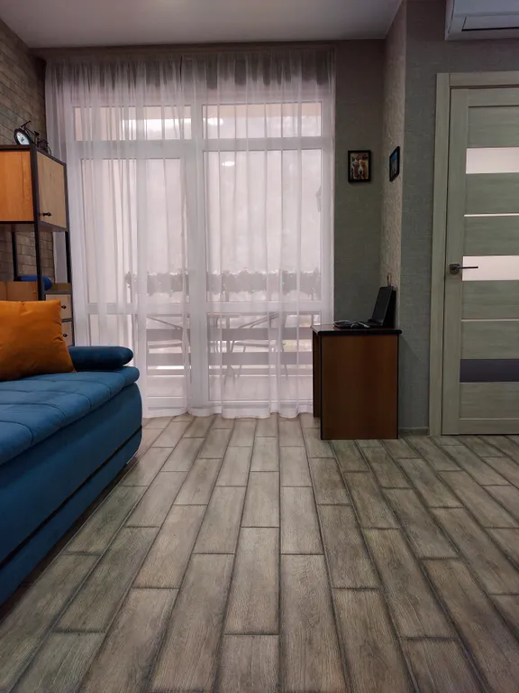 Прекрасная квартира с апельсиновым настроением