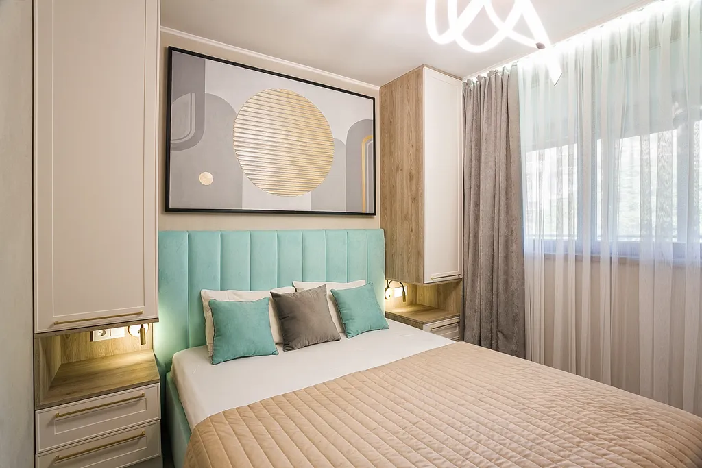 4-комнатная Квартира