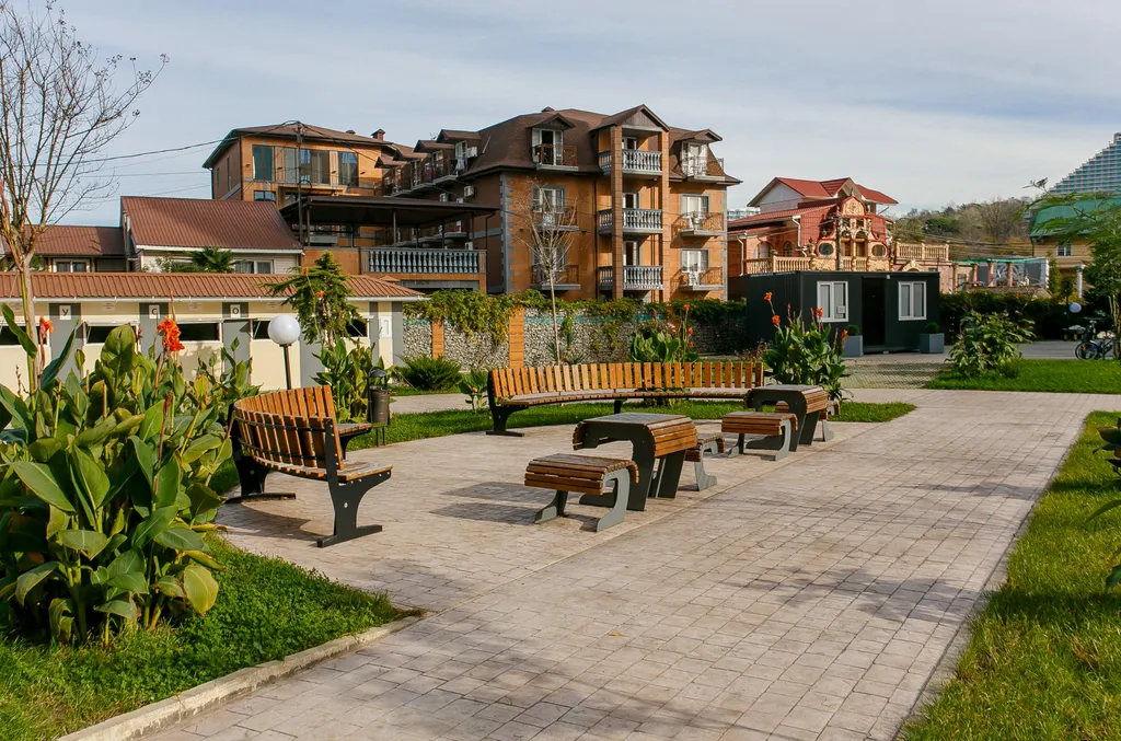 Светлая квартира с террасой рядом с морем