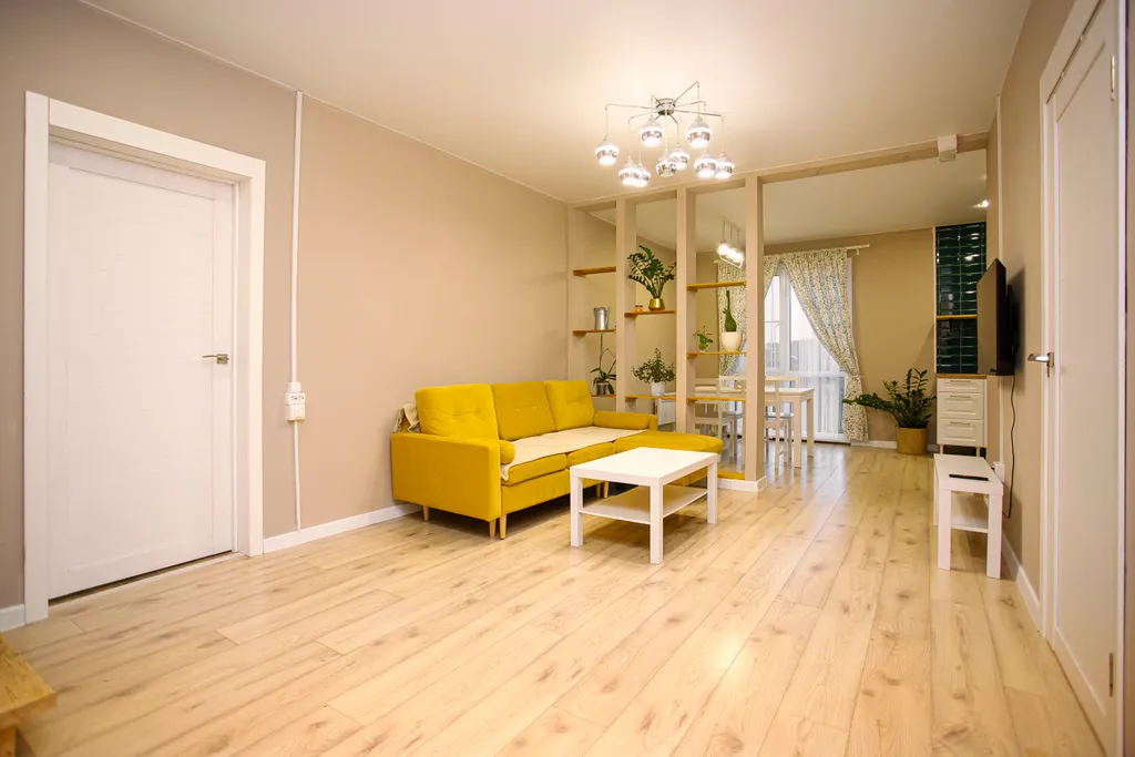 Дом на берегу реки