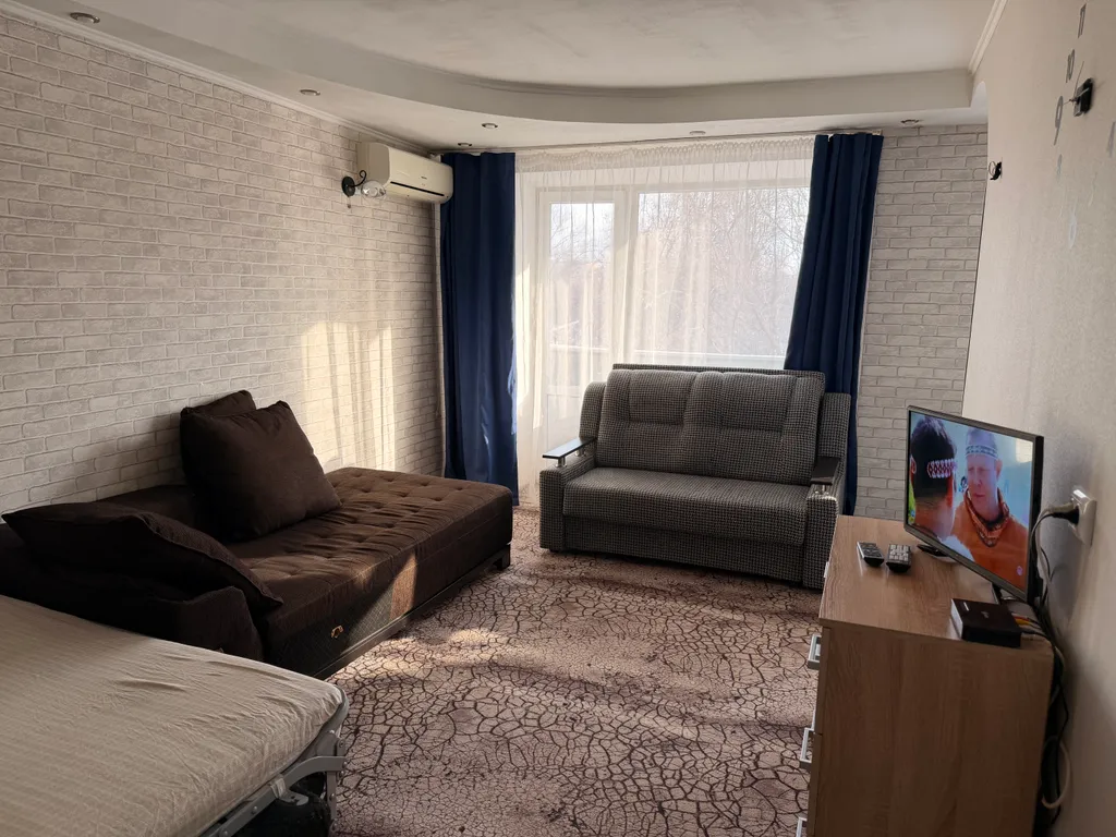 Квартира с заселением 24/7. Балкон для курения.