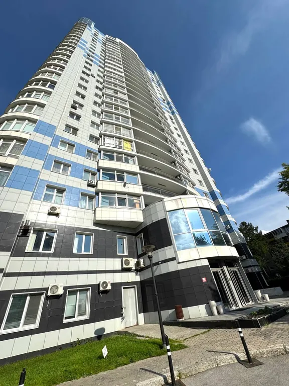 Уютная квартира на 23 этаже