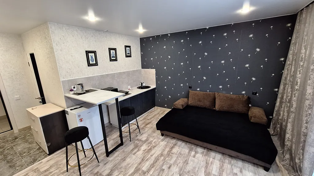 Студия с современным ремонтом