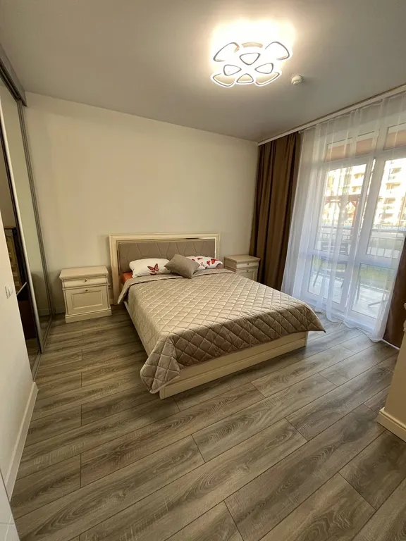 7 Однокомнатная квартира с бассейном на 3 человека