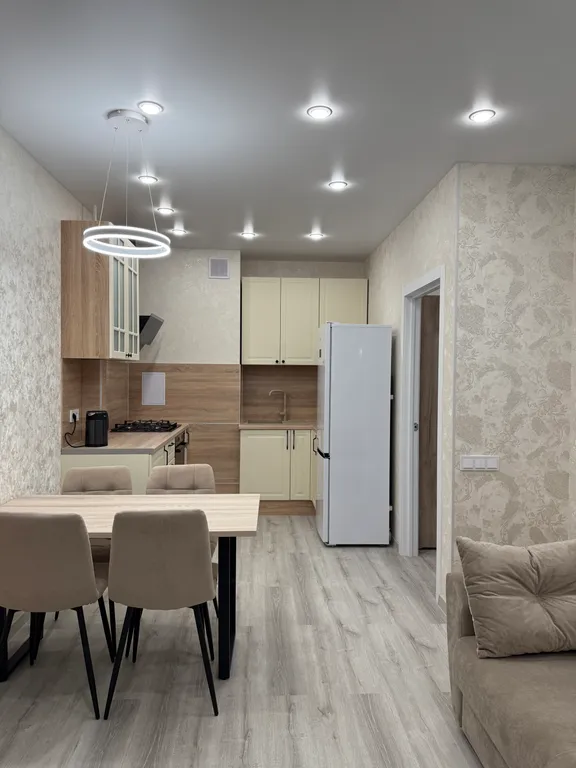 Новая квартира со стильным ремонтом в удобном районе