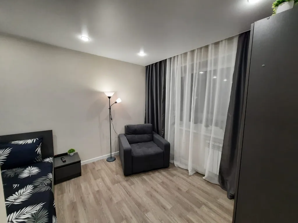 Уютные апартаменты с большой ванной.