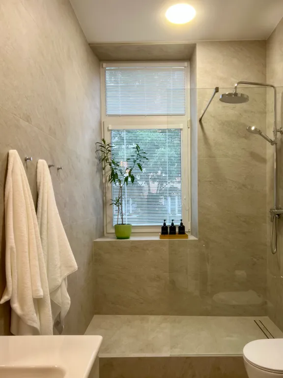 Просторная 3-комнатная квартира по соседству с ГУМом