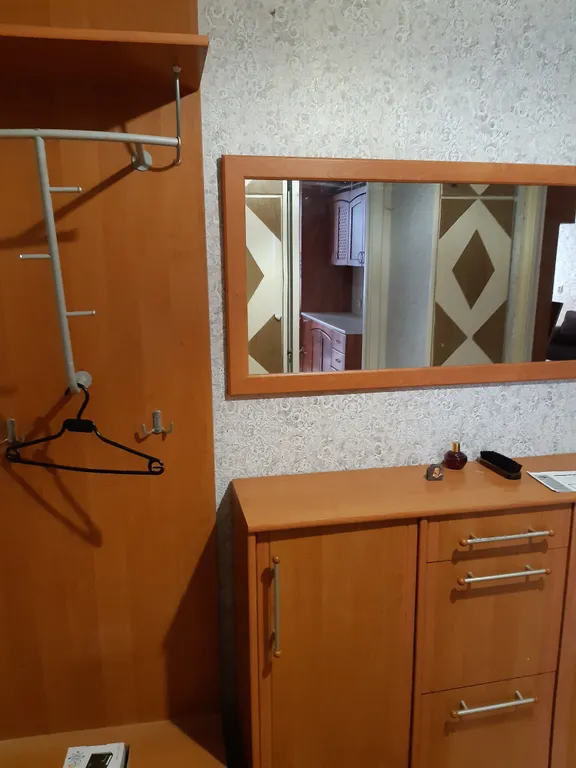 2-комнатная квартира с видом на лес и недалеко от монастыря