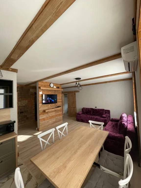 Евроквартира возле Ледовой арены