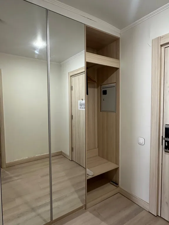 Yes apart у Ботанического сада