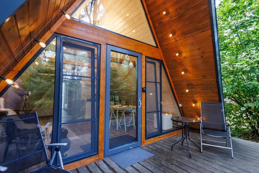 Коттедж Коттедж Уютный А-фрейм в дубовом лесу — Кузяево