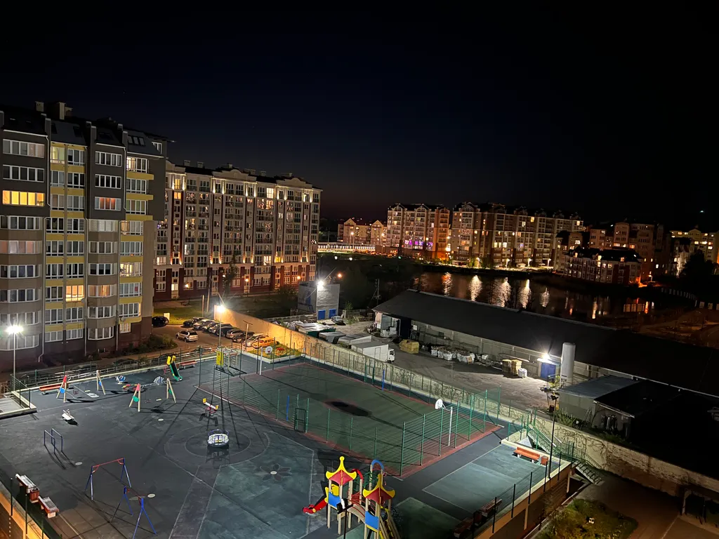 Просторная 2к квартира на побережье