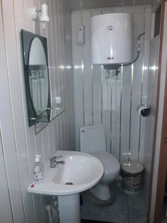 Уютный домик на берегу озера Увильды