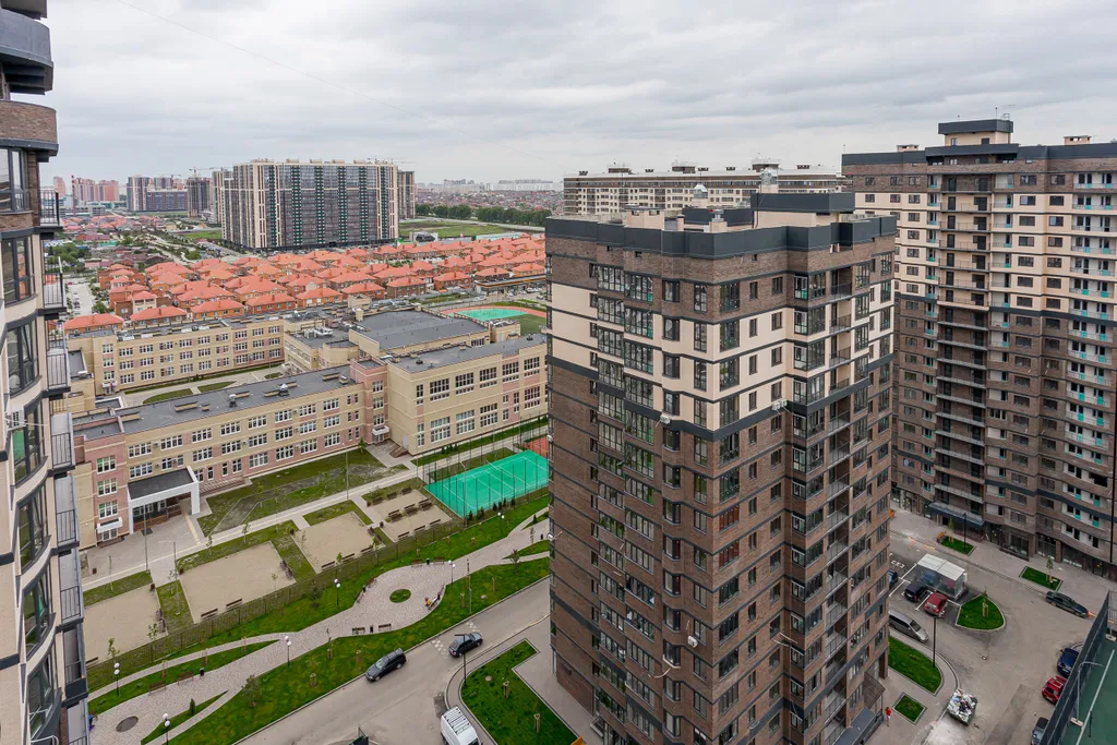Квартира Дизайнерский двухкомнатные апартаменты на Крузенштерна — Краснодар