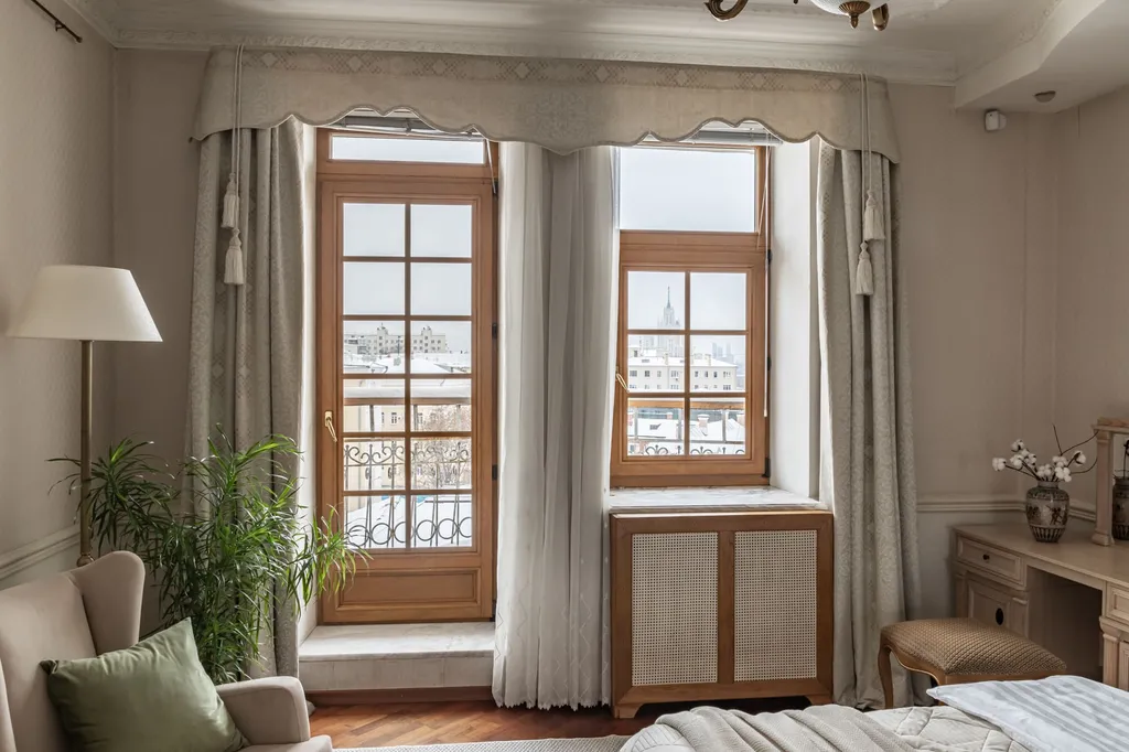 Квартира 4-комнатная квартира в центре с собственной парковкой — Москва