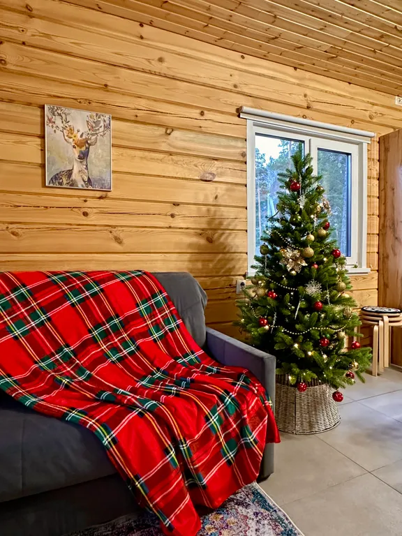 Новый круглогодичный 3-й коттедж на берегу Катуни