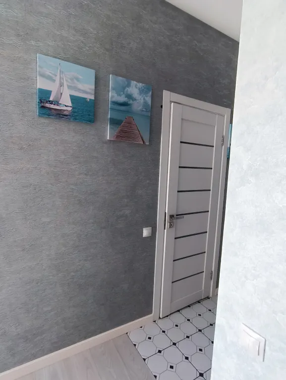 Уютная большая студия с балконом