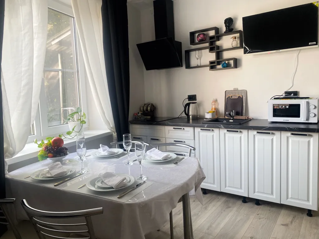 Квартира Семейные апартаменты в черно- белом стиле — аренда посуточно в Джубга