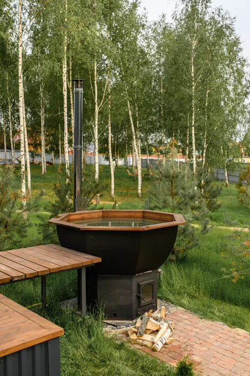 Дом с сауной на берегу реки