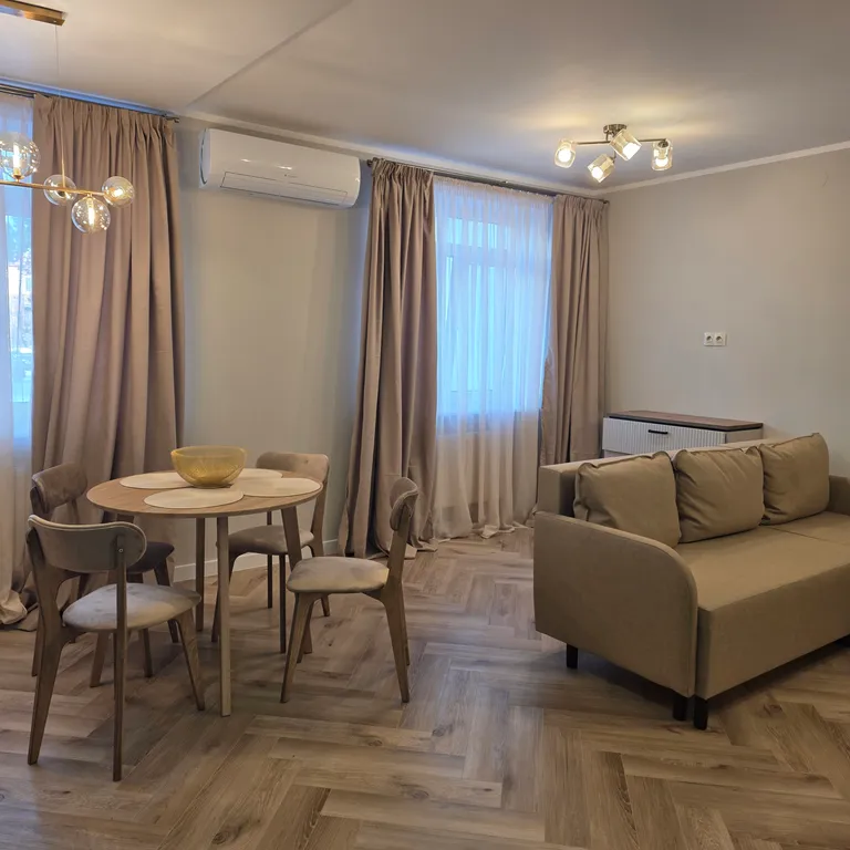 Квартира Просторные апартаменты, самый центр, пешеходная улица Советская — аренда посуточно в Брест