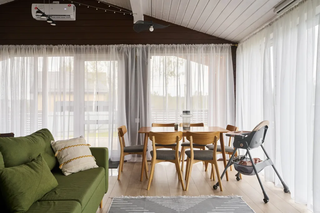 Панорамный дом у озера Сенеж рядом с банным комплексом