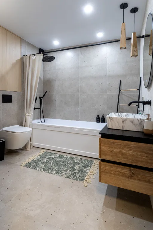 Сканди-шик с сауной и панорамным видом в центре