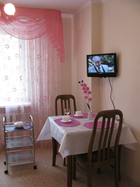 Уютная 2-комнатная квартира ближняя к морю многоэтажка — аренда посуточно в Гурзуф