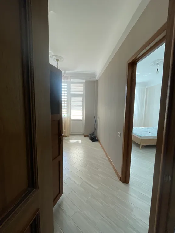 Евротрешка с видом на море, первая береговая, городской пляж