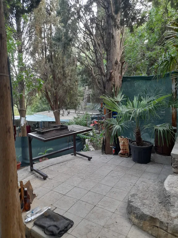 Коттедж Коттедж Уютная дача с зеленым двором и в 5 минутах ходьбы к морю — Кацивели