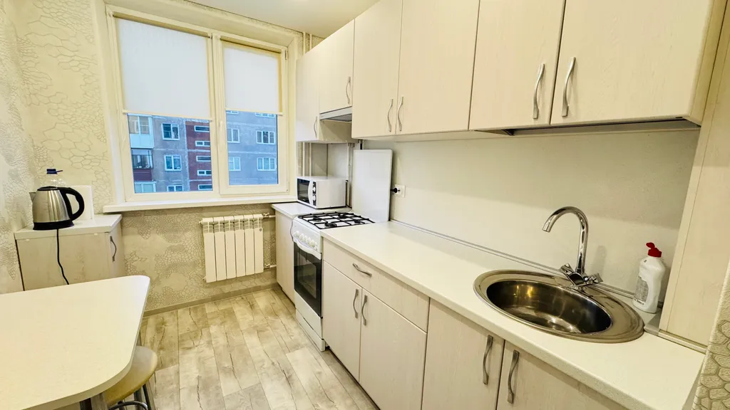 Теплая двухкомнатная квартира со свежим ремонтом до 5 человек