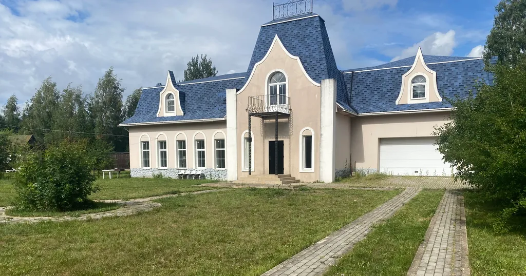 6-комнатный Дом