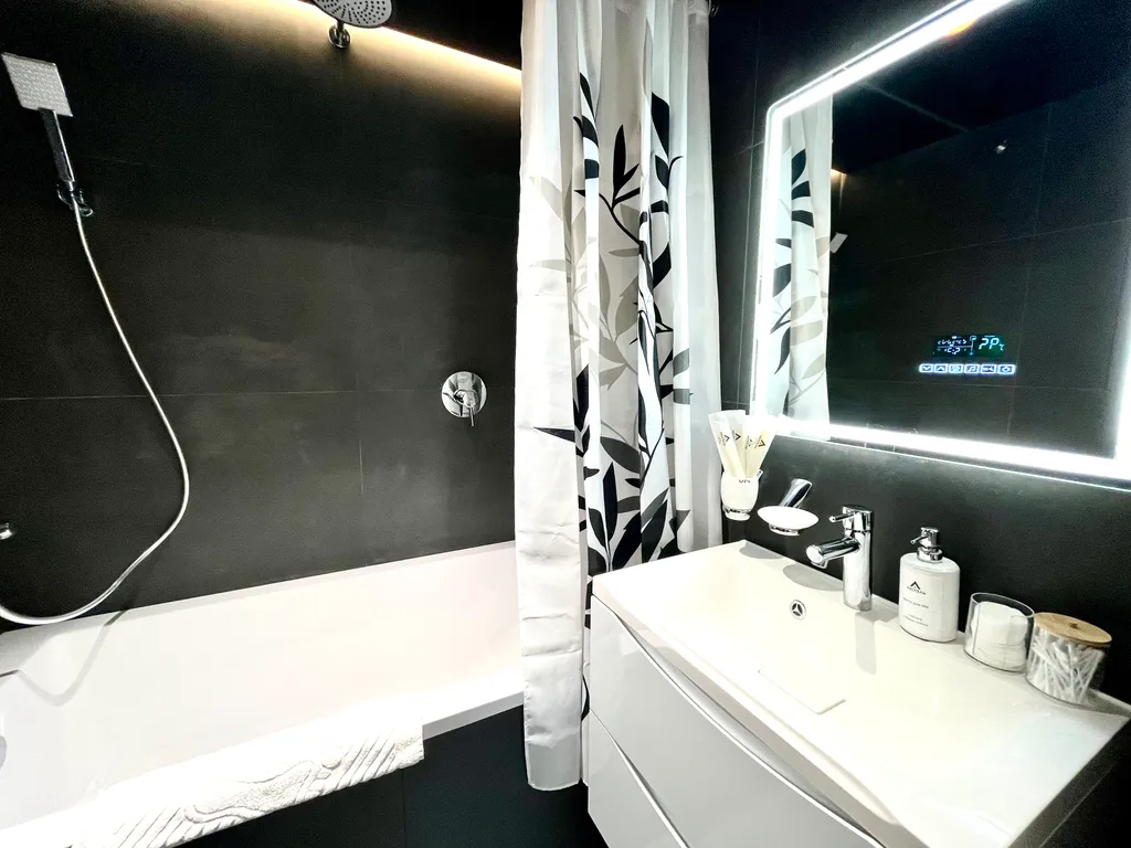 Квартира видовая в жк галерея Чижова, у театра оперы и балета