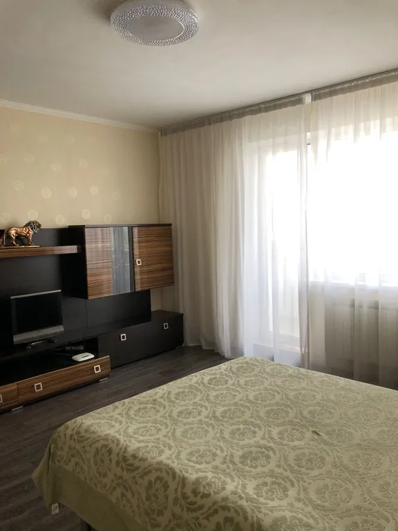 Просторная квартира на Шуменской — аренда посуточно в Челябинск