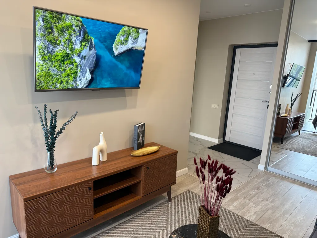 Дизайнерская квартира на Богданке