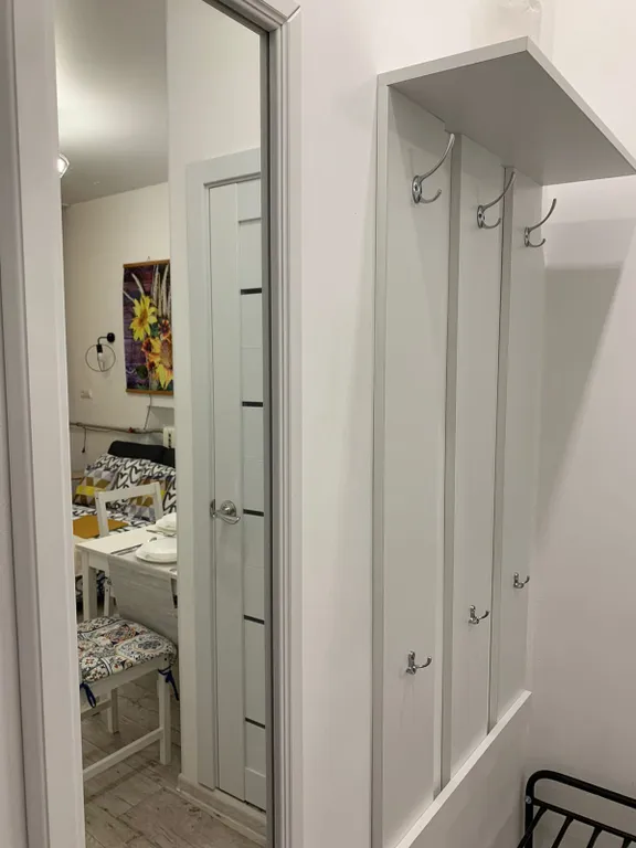 Яркая студия для пары у метро