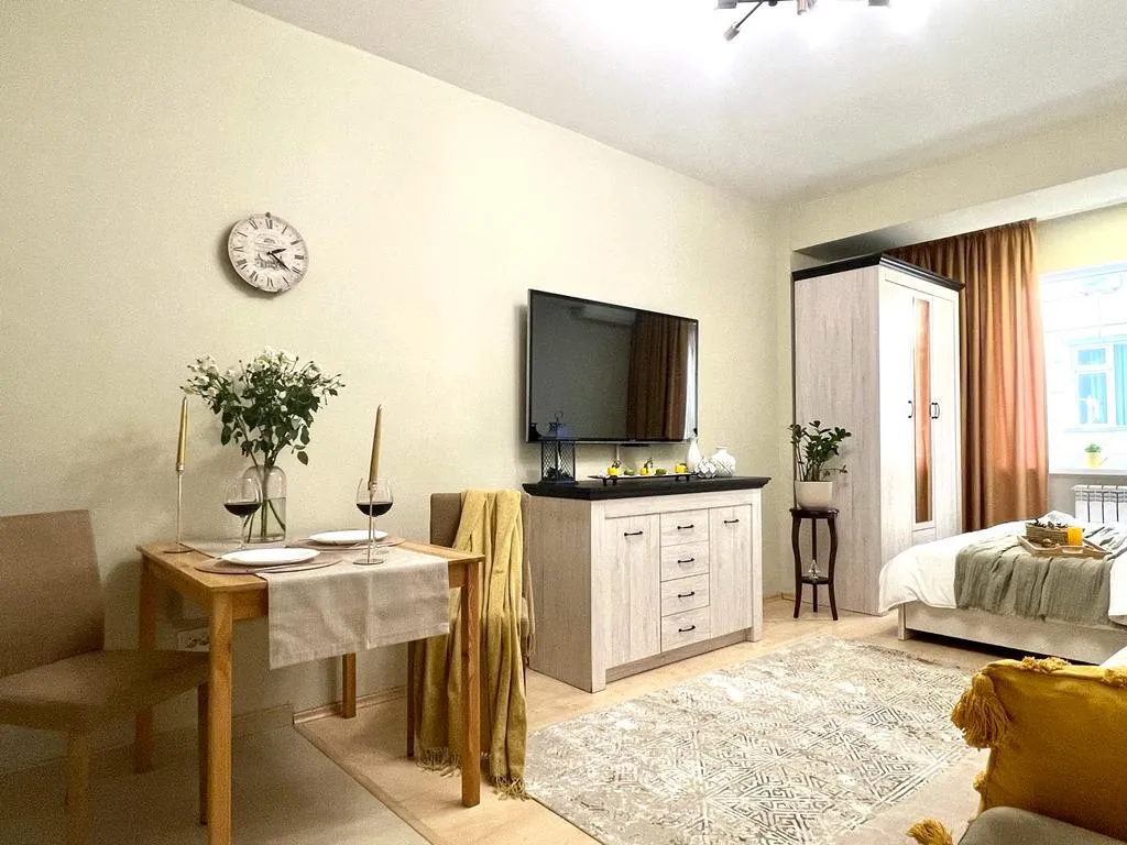 Квартира Соблазнительные апартаменты Little Italy в центре города — Алматы