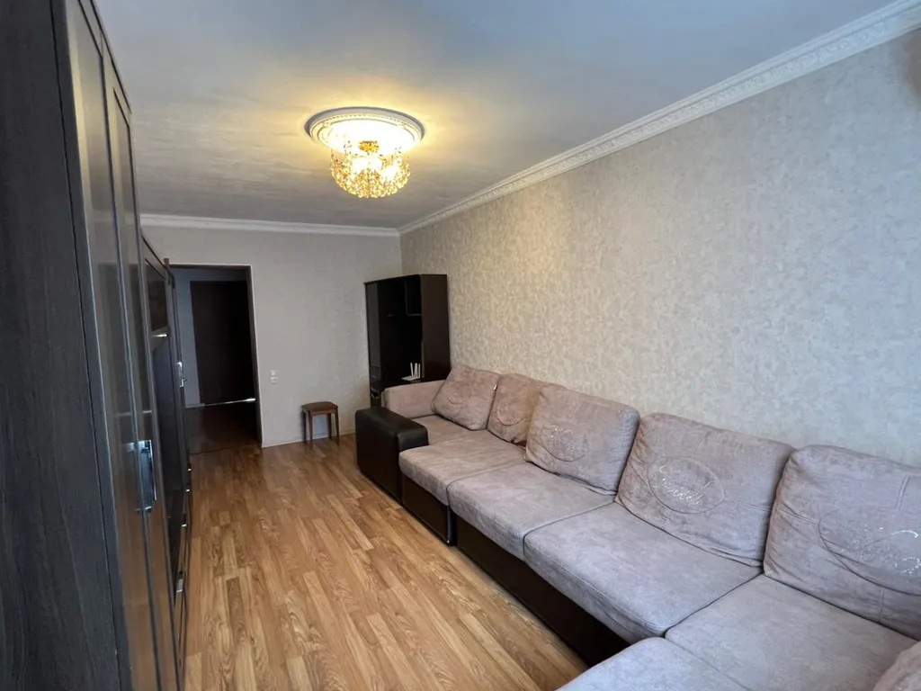 Квартира Уютная, просторная 3-комнатная квартира — Владикавказ