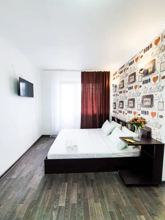 Уютная квартира-студия — аренда посуточно в Белово