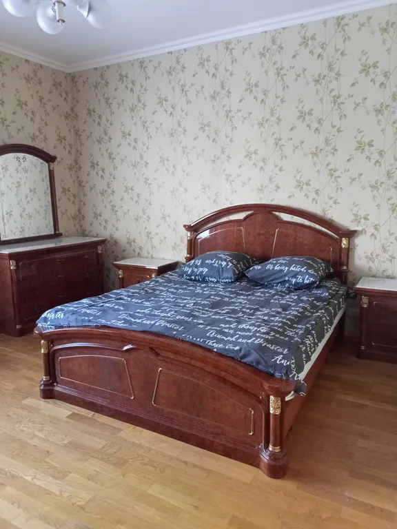 7-комнатный Дом