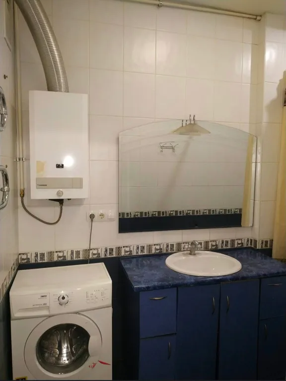 Вода круглосуточно, новая кровать, 2 комнаты, центр