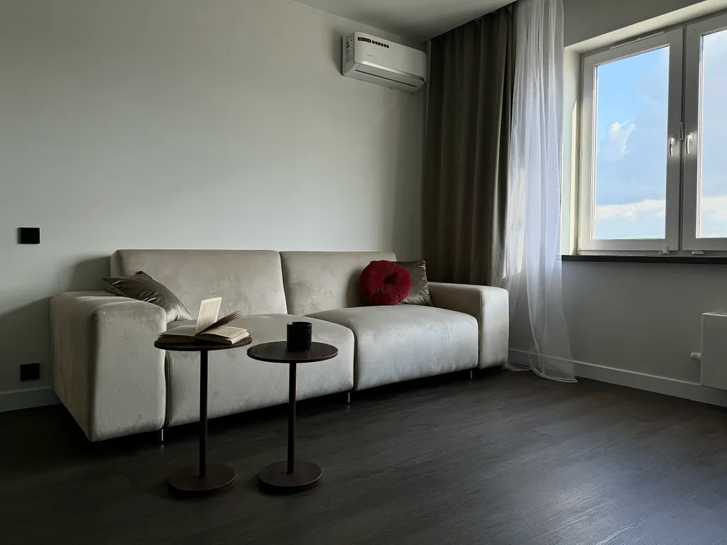 Стильная просторная квартира с шикарным видом на Енисей