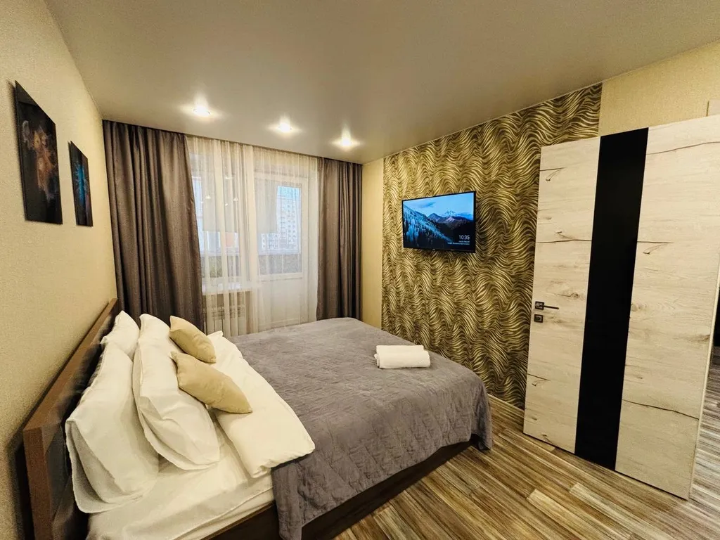 Стильная и просторная квартира в Заводском — аренда посуточно в Саратов