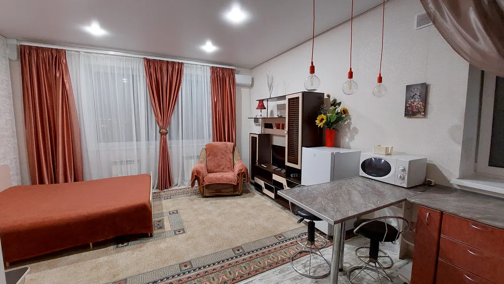 Уютная студия (низ города)