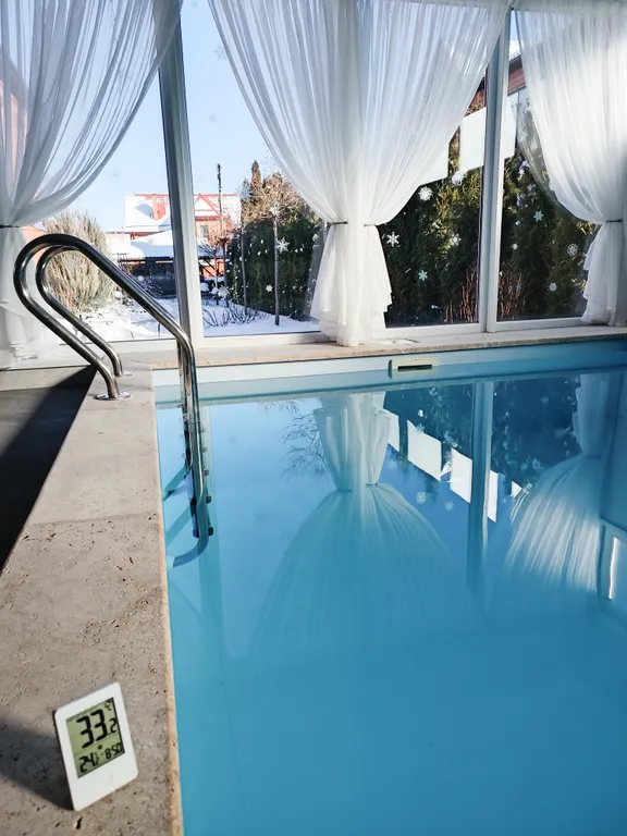 Коттедж АкваРелакс: дом для отдыха с бассейном +33° — аренда посуточно в Ессентуки