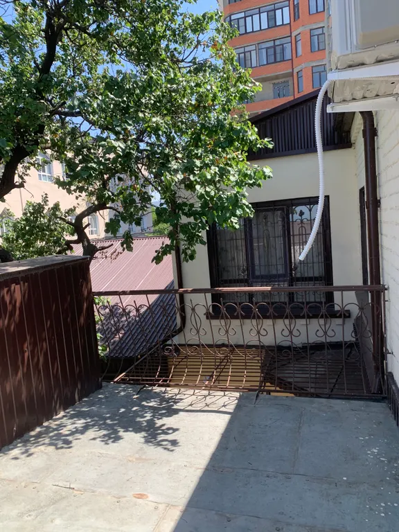 Коттедж Уютный дом с видом на море не далеко от центра — Махачкала