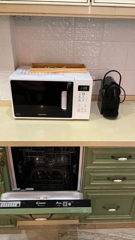 Евро-четырехкомнатный апартамент Эко Дом с террасой